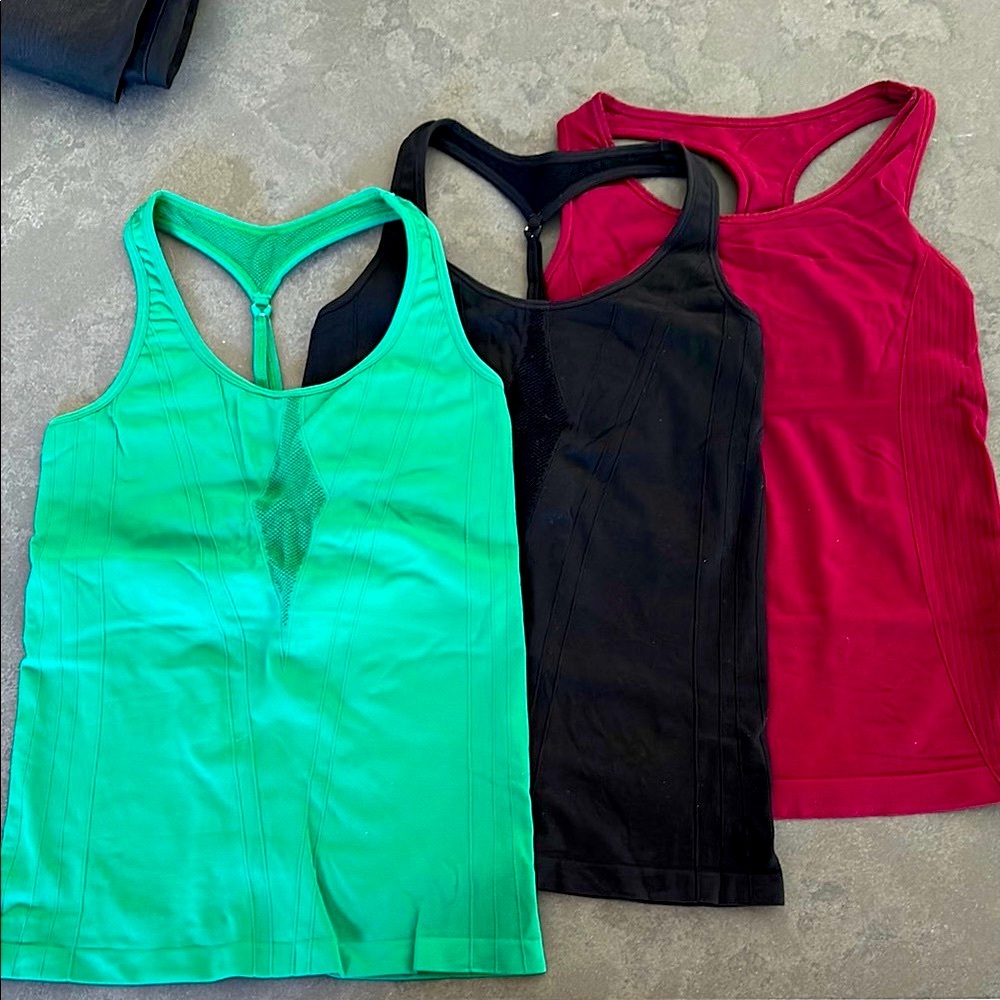 NUX Green, Black, Burgundy Fitted Tank Tops w/ Built-In Bra